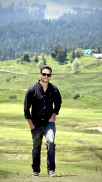 Delhi M, 29, India