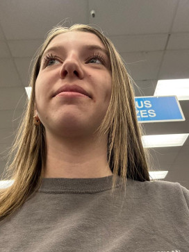 Janetjane, 18, Spain