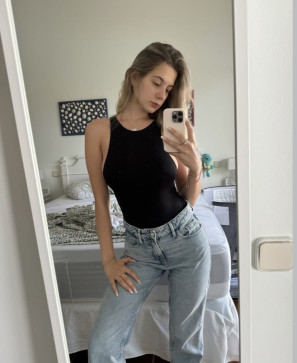 Serena, 40, United States