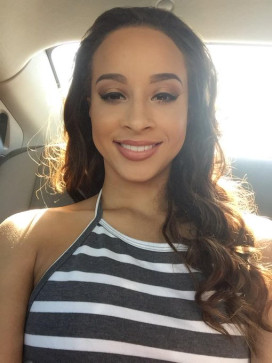 Goddess Ella, 29, United States