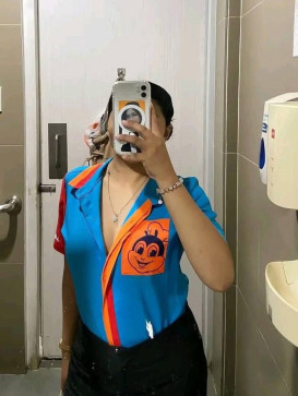 F19H3lpmeBuyF00d, 19, Philippines