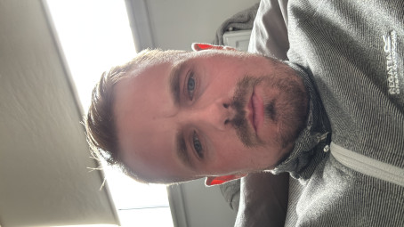 RM, 27, United Kingdom