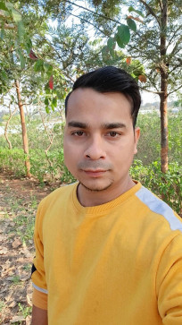 Istiyak, 27, India