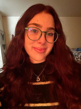Bella, 28, United States