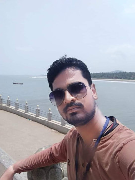 DEEPAK, 34, India