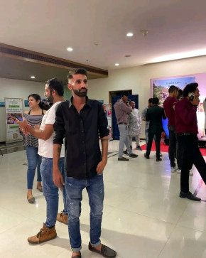 Bhavu Suthar, 18, India