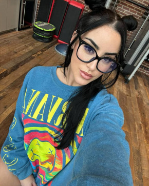 Betty, 38, United States