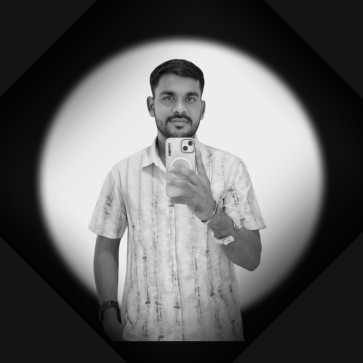 RK, 30, India