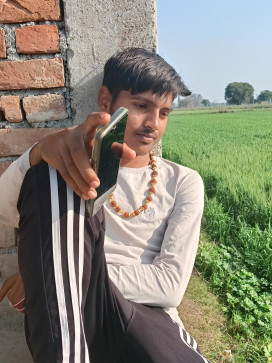 Vishal Nayak, 19, India