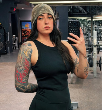 Sophia, 23, United Kingdom