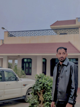 Paramveer Saharan, 23, India