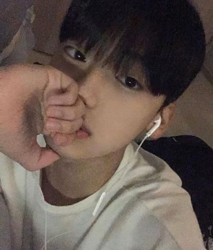 Korean Boy, 20, South Korea