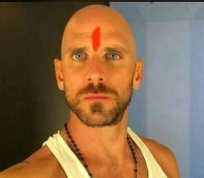 Jhonny Baba, 18, India