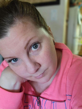 Glenna Henria, 34, United States