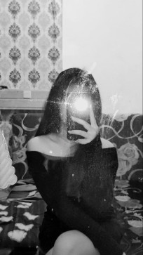 Elizabetz Hong, 29, Germany