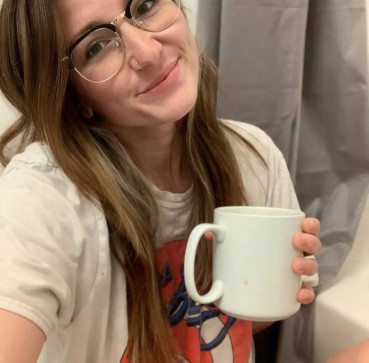 Eliana, 23, United States