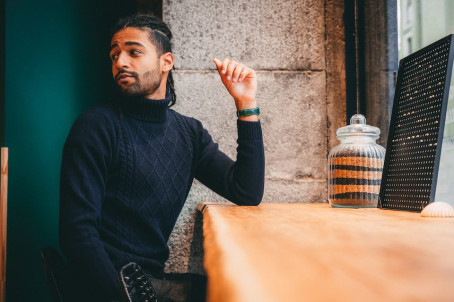 Mnz Arr, 24, France
