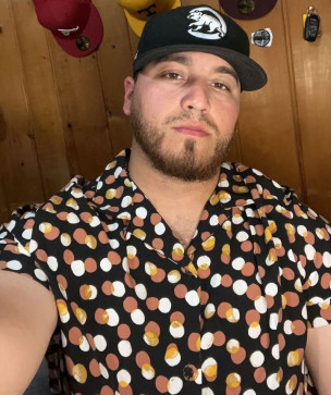 Thomas, 45, United States