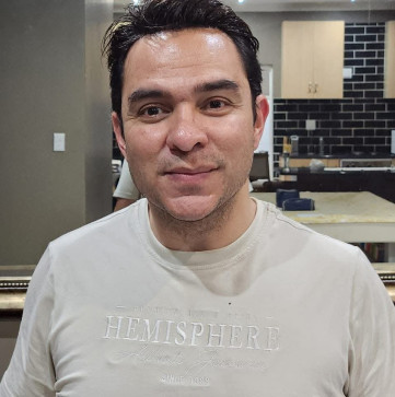 Brad2026, 44, South Africa