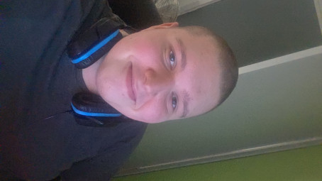 Michael Van Es, 20, Netherlands