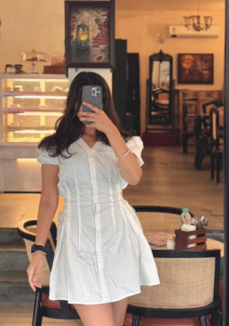 Mehak, 25, India