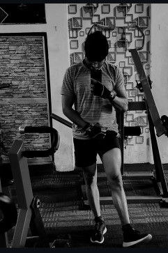 ANAND GUPTA, 28, India