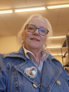 Diana Sims, 45, Germany