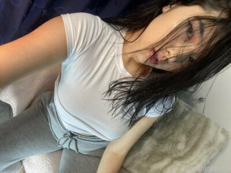 Elaine Maiiso, 22, Canada