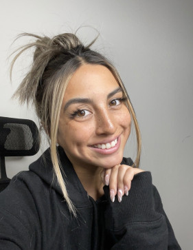 Catherine, 37, Canada