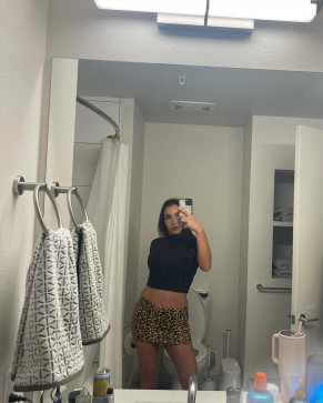 Sandra_johns, 25, United States