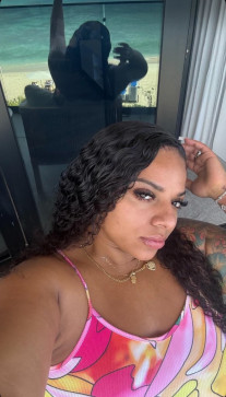 , 28, United Kingdom