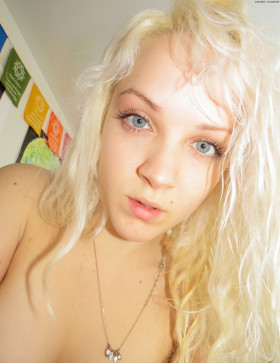 Lynn Camacho, 27, United Kingdom