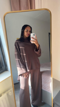 Mary D Nelson, 30, United States