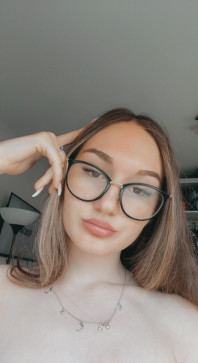 Sarah, 31, United States