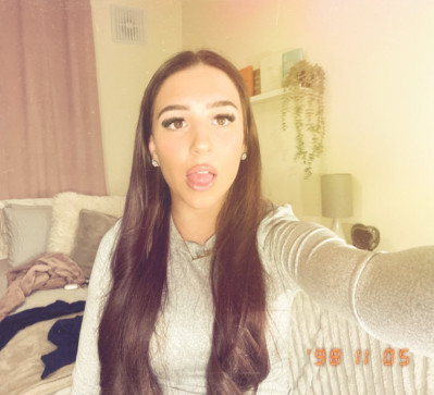 Ezme, 18, Ireland