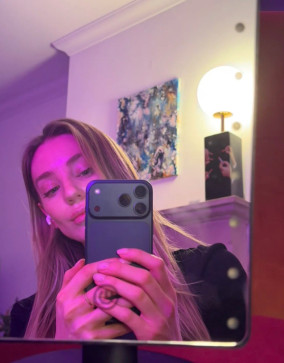 Bethany Lily, 29, United States