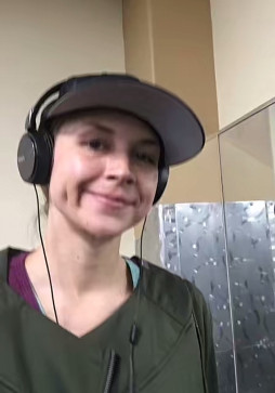 Hannah Johnson, 30, United States