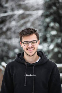 Lokmane Eacutetude, 27, Algeria