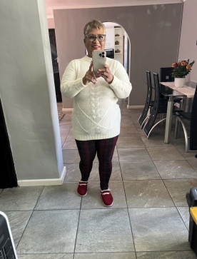 Lindewe, 60, South Africa