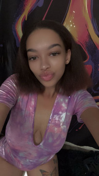 Girly, 22, United Kingdom