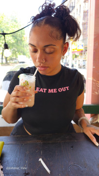 Lavaee, 31, United States