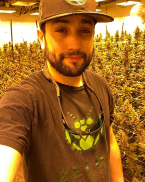 Name, 32, United States