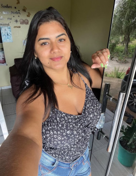 Olivia Can, 35, United States