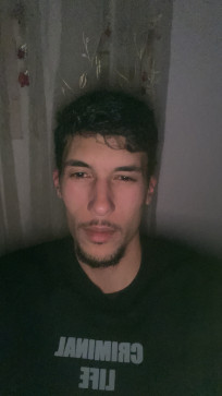 Zakaria, 21, Algeria