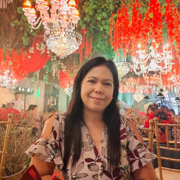 Mary Ann Navarro, 42, Philippines