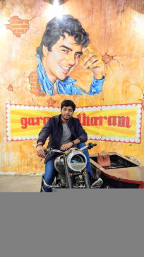 Sameer, 25, India