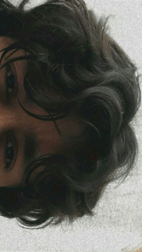 Alvarez Cantona, 18, India