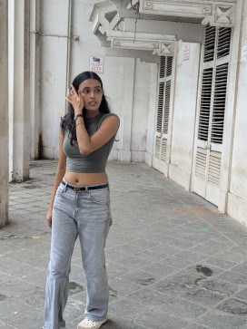 Nisha Mumbai, 23, India