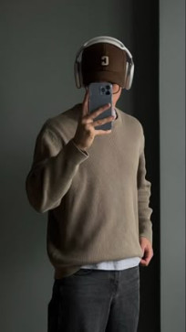 Uchiha Sasuke, 26, United Kingdom