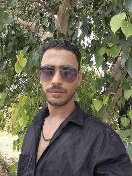 Neeraj Shah, 30, India
